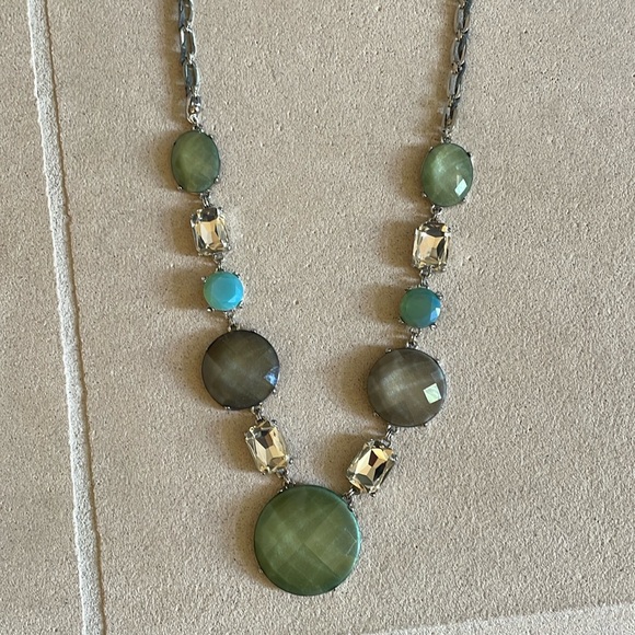 LOFT Jewelry - Loft necklace